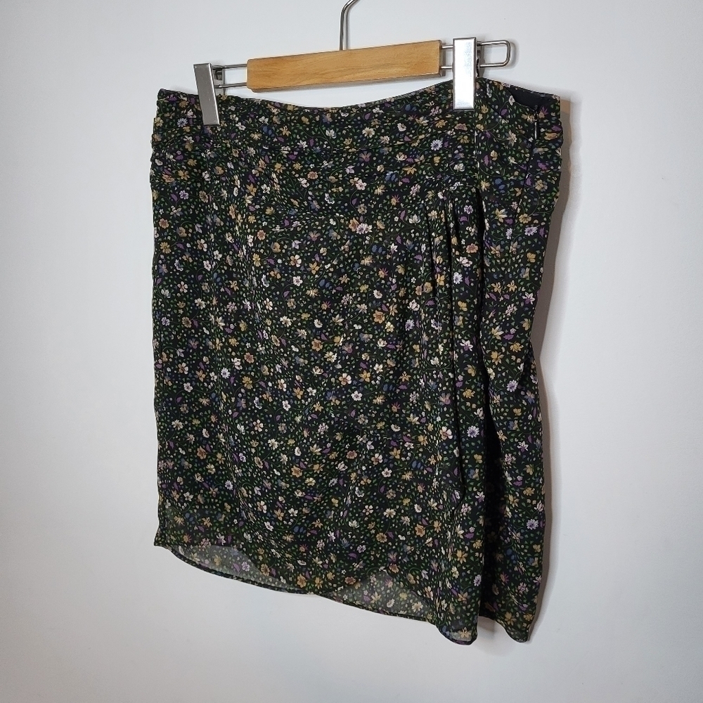 Zara Black Floral Mini Skirt Size L
